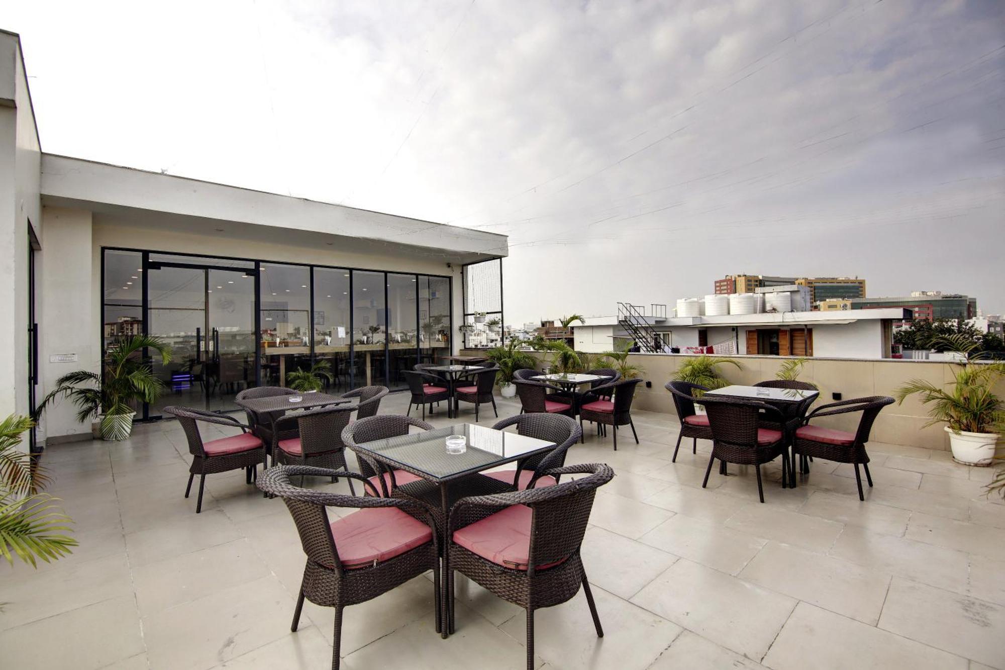 Saltstayz Select - Unitech Cyber Park Gurgaon Exterior foto